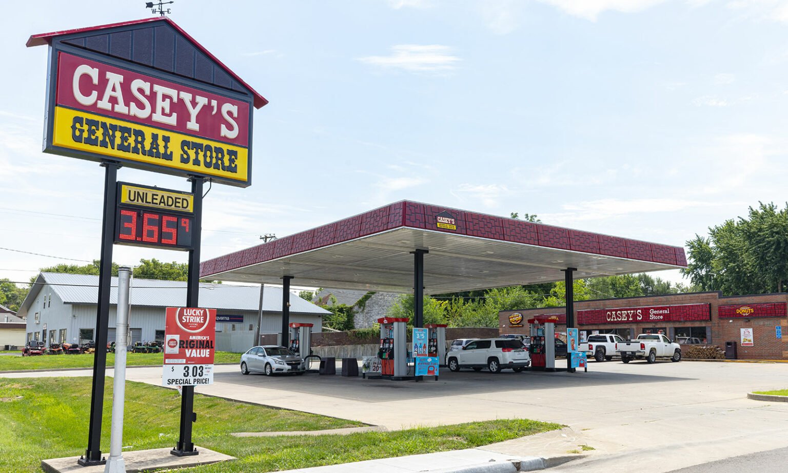 Casey's Carry Out Pizza Pizza and Italian Sedalia MO